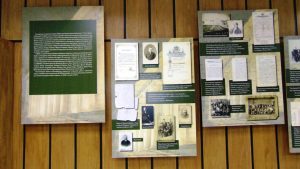 Пътуваща изложба „Книги, посоки, публики” – снимка 11