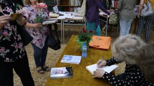 Представяне на „Безмълвие“ от Неда Антонова – снимка 15