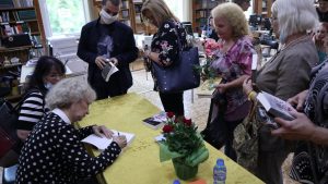 Представяне на „Безмълвие“ от Неда Антонова – снимка 16