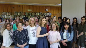 Обучение по медийна грамотност с Миролюба Бенатова – снимка 11 Обучение по медийна грамотност с Миролюба Бенатова – снимка 11