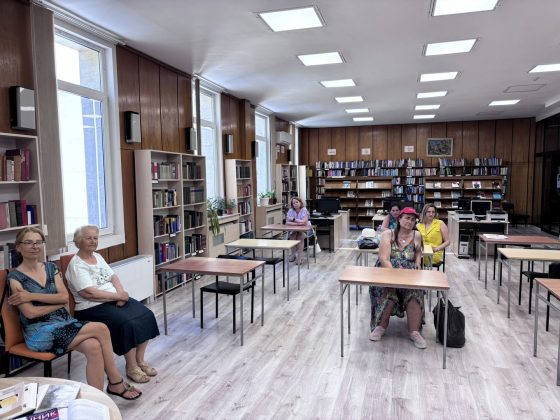 РБ “Христо Смирненски” представи Мария Андреева и книгата ѝ “Превенция на здравето” – снимка 3
