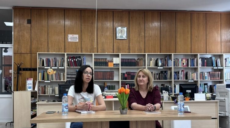 РБ “Христо Смирненски” представи Мария Андреева и книгата ѝ “Превенция на здравето” – снимка 2