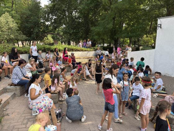Лято в библиотеката | „Приказно четене сред природата на парк Градска градина” – снимка 16
